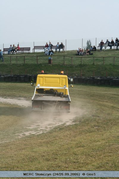 Mistrzostwa Europy Rally Cross - Słomczyn (24/25.09.2005)  © GeoS -> [ IMG_1272; 49,0 KB ]