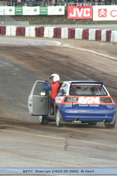 Mistrzostwa Europy Rally Cross - Słomczyn (24/25.09.2005)  © GeoS -> [ IMG_1310; 51,6 KB ]