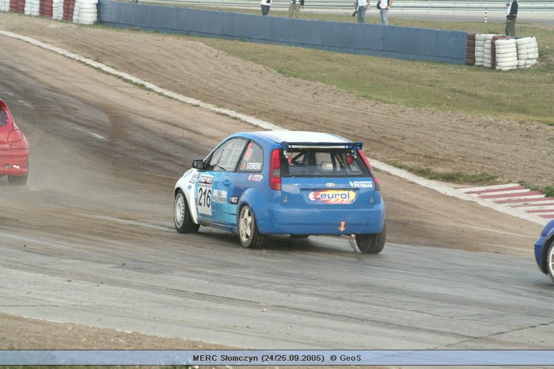 Mistrzostwa Europy Rally Cross - Słomczyn (24/25.09.2005)  © GeoS -> [ IMG_1318; 86,7 KB ]