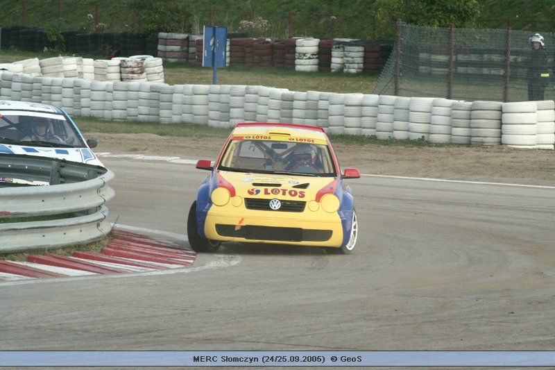 Mistrzostwa Europy Rally Cross - Słomczyn (24/25.09.2005)  © GeoS -> [ IMG_1324; 87,3 KB ]