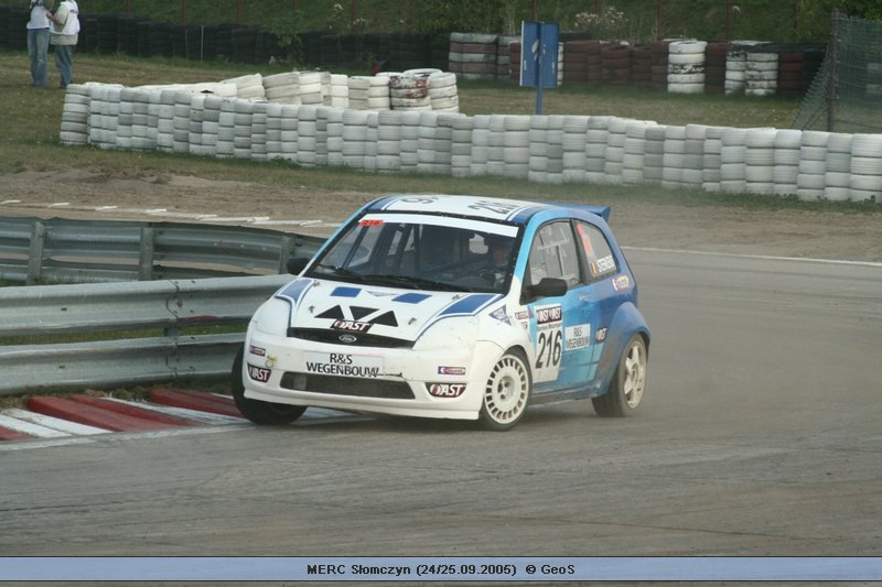 Mistrzostwa Europy Rally Cross - Słomczyn (24/25.09.2005)  © GeoS -> [ IMG_1325; 84,0 KB ]