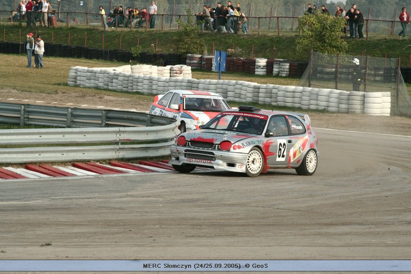 Mistrzostwa Europy Rally Cross - Słomczyn (24/25.09.2005)  © GeoS -> [ IMG_1398; 106 KB ]