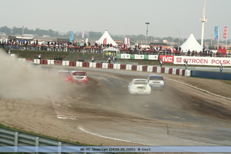 Mistrzostwa Europy Rally Cross - Słomczyn (24/25.09.2005)  © GeoS -> [ IMG_1418; 79,7 KB ]