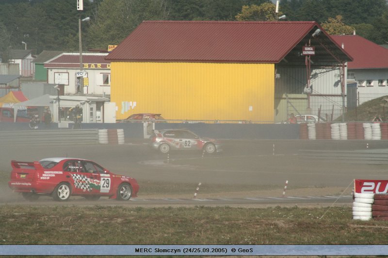 Mistrzostwa Europy Rally Cross - Słomczyn (24/25.09.2005)  © GeoS -> [ IMG_1608; 77,2 KB ]