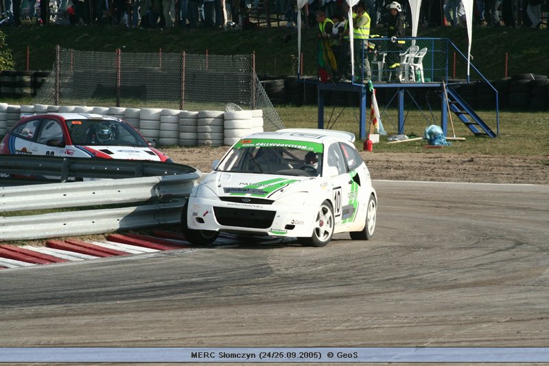 Mistrzostwa Europy Rally Cross - Słomczyn (24/25.09.2005)  © GeoS -> [ IMG_1612; 108 KB ]