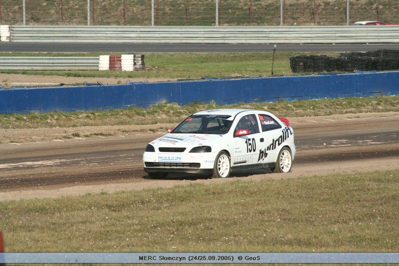 Mistrzostwa Europy Rally Cross - Słomczyn (24/25.09.2005)  © GeoS -> [ IMG_1674; 106 KB ]