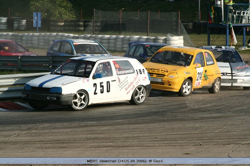 Mistrzostwa Europy Rally Cross - Słomczyn (24/25.09.2005)  © GeoS -> [ IMG_1688; 104 KB ]