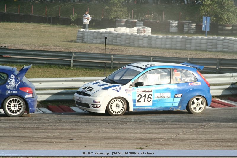 Mistrzostwa Europy Rally Cross - Słomczyn (24/25.09.2005)  © GeoS -> [ IMG_1692; 103 KB ]