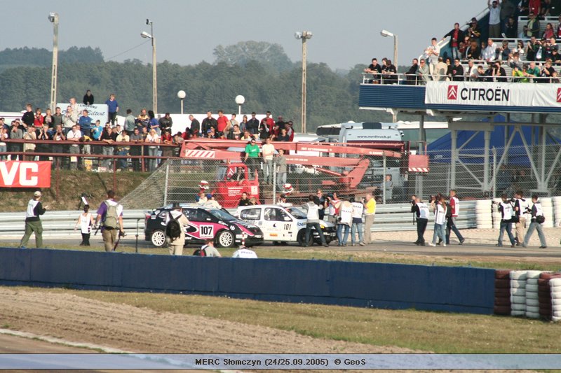 Mistrzostwa Europy Rally Cross - Słomczyn (24/25.09.2005)  © GeoS -> [ IMG_1799; 115 KB ]