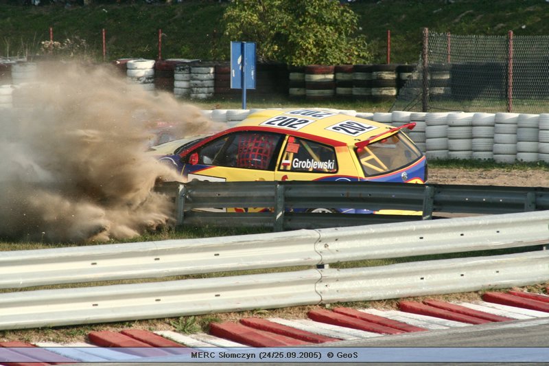 Mistrzostwa Europy Rally Cross - Słomczyn (24/25.09.2005)  © GeoS -> [ IMG_1806; 101 KB ]