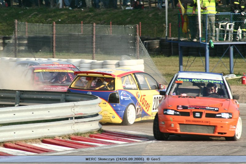 Mistrzostwa Europy Rally Cross - Słomczyn (24/25.09.2005)  © GeoS -> [ IMG_1807; 104 KB ]