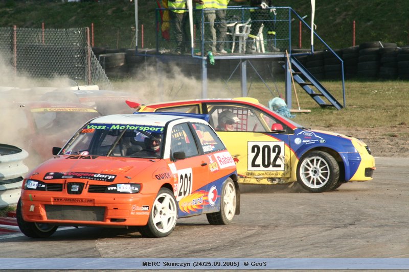 Mistrzostwa Europy Rally Cross - Słomczyn (24/25.09.2005)  © GeoS -> [ IMG_1808; 106 KB ]