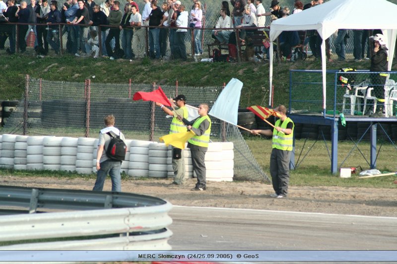 Mistrzostwa Europy Rally Cross - Słomczyn (24/25.09.2005)  © GeoS -> [ IMG_1844; 113 KB ]