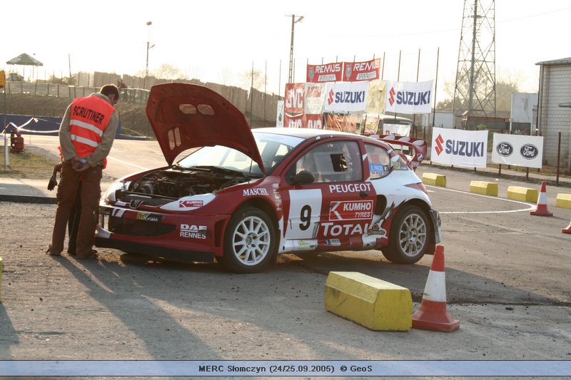 Mistrzostwa Europy Rally Cross - Słomczyn (24/25.09.2005)  © GeoS -> [ IMG_1860; 99,2 KB ]